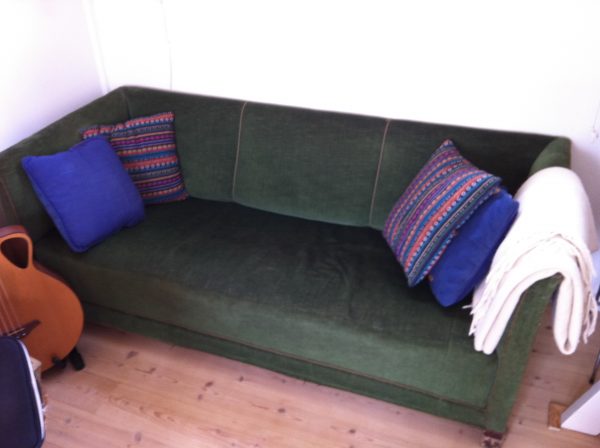 Sofa gives væk